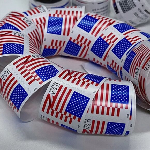 10 Rolls of 100 2018 USPS Forever Stamps Postage - 1000 Total - Picture 5 of 5